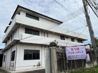 For sale 4 Beds office in Phra Pradaeng, Samut Prakan