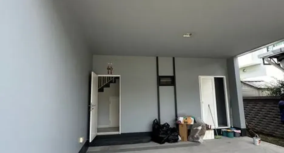 For rent 4 bedrooms house in Lam Luk Ka, Pathum Thani