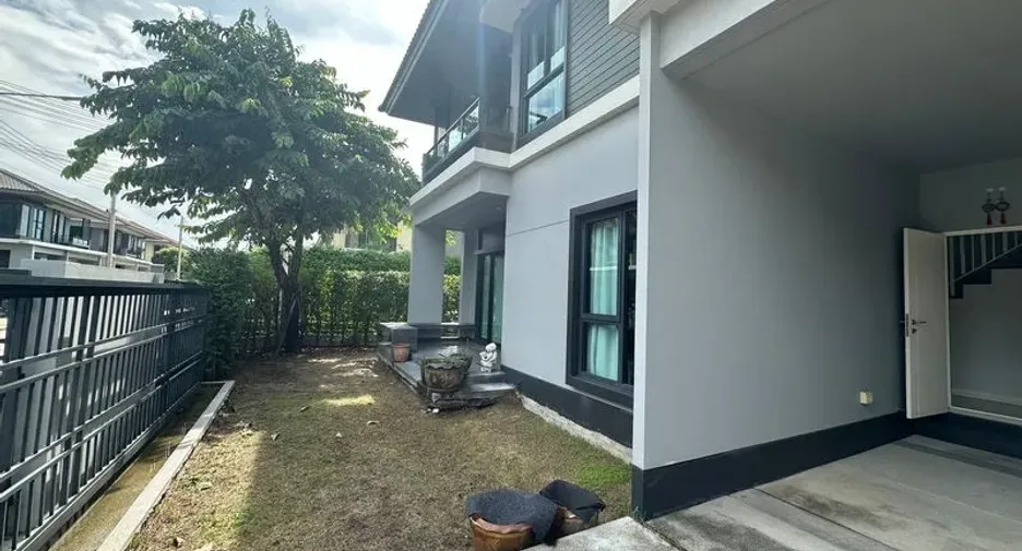For rent 4 bedrooms house in Lam Luk Ka, Pathum Thani