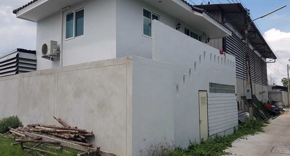 For sale warehouse in Lam Luk Ka, Pathum Thani