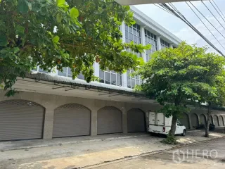 For rent retail Space in Suan Luang, Bangkok