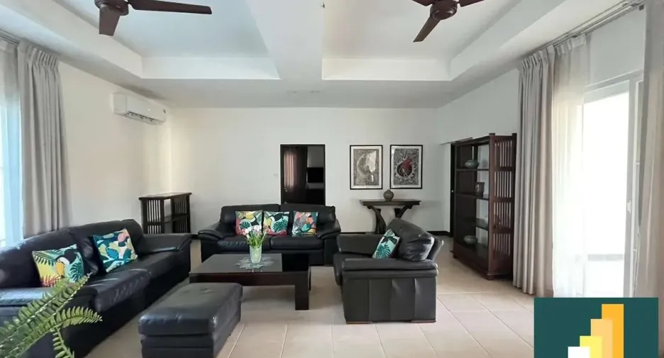 For rent and for sale 5 bedrooms house in Bang Lamung, Chonburi