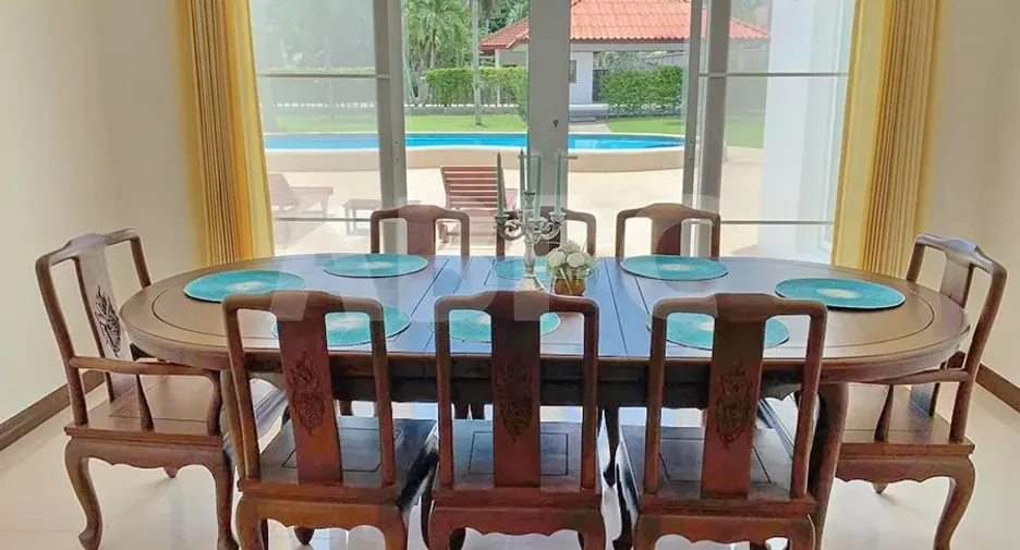 For rent and for sale 5 bedrooms house in Bang Lamung, Chonburi