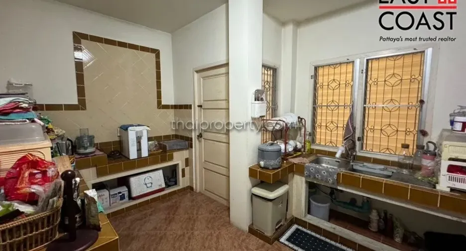 For sale 4 bedrooms house in Bang Lamung, Chonburi