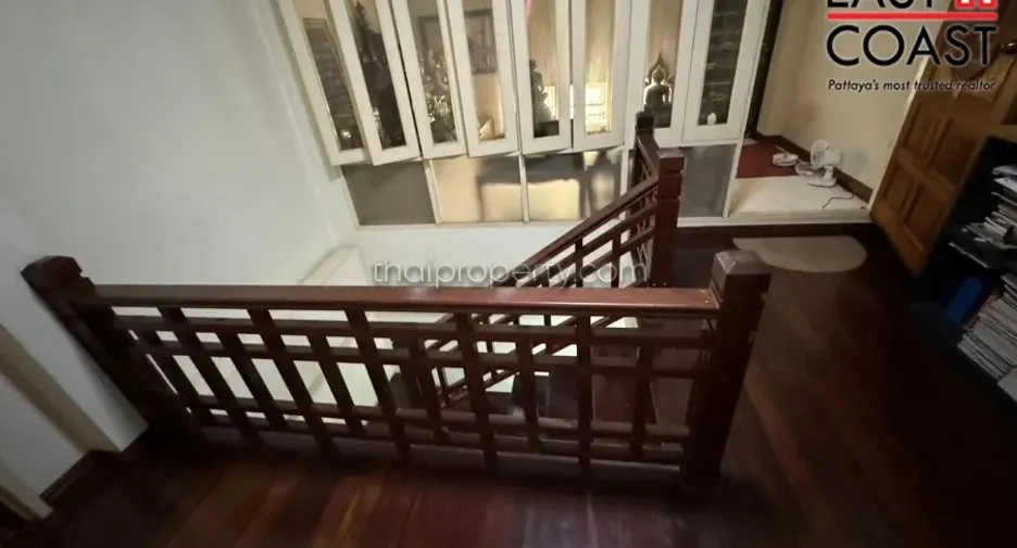 For sale 4 bedrooms house in Bang Lamung, Chonburi