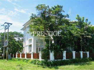 For sale 3 bed house in Sattahip, Chonburi