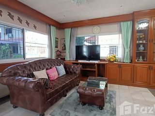 For sale 5 Beds villa in Bang Lamung, Chonburi