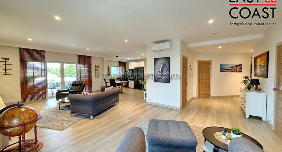 For sale 2 ベッドルーム condo in Bang Lamung, Chonburi