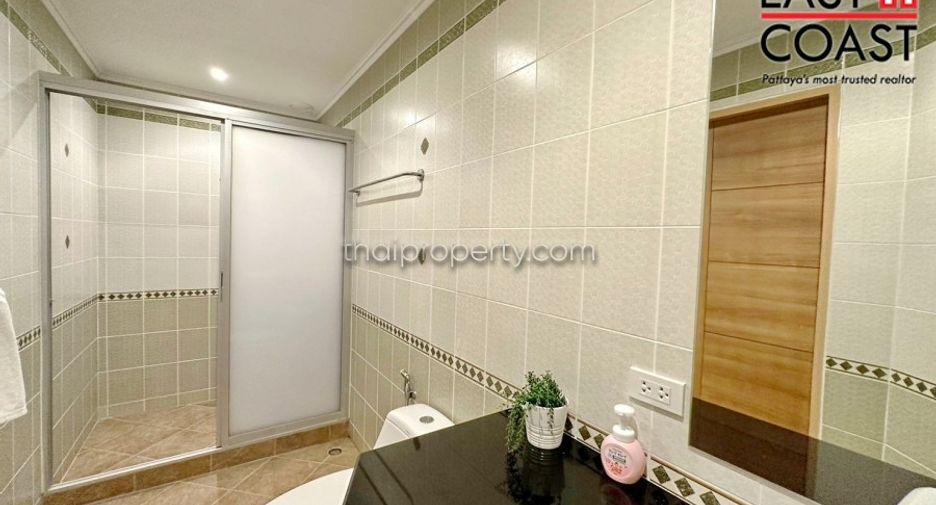 For sale 2 ベッドルーム condo in Bang Lamung, Chonburi
