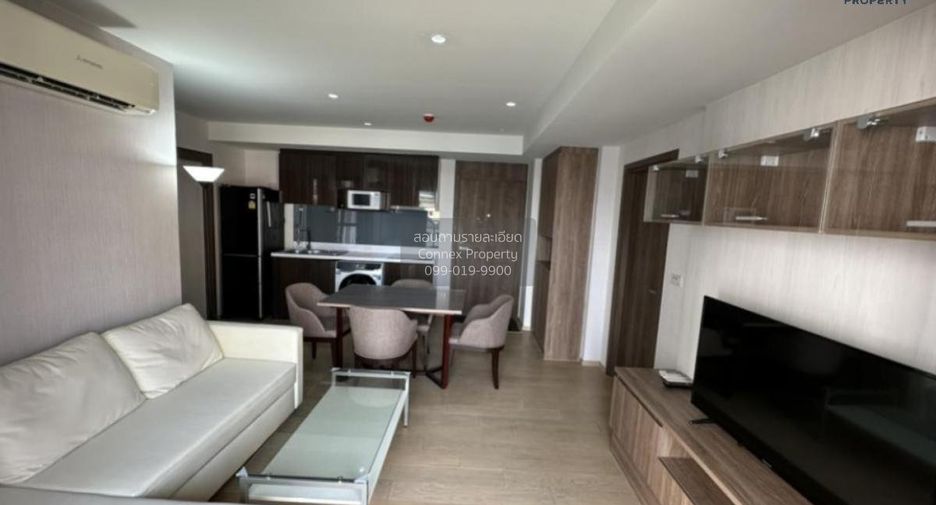 For rent 2 bedrooms condo in Watthana, Bangkok