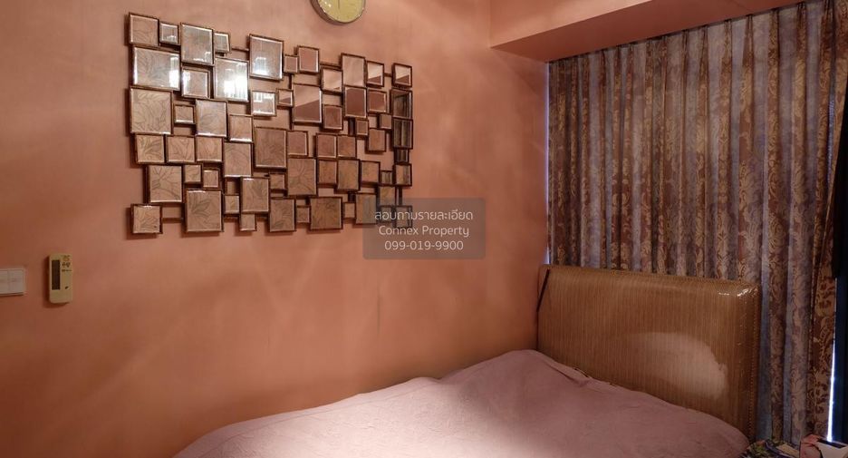 For rent 2 bedrooms condo in Sathon, Bangkok