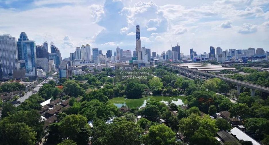 For rent 2 bedrooms condo in Watthana, Bangkok