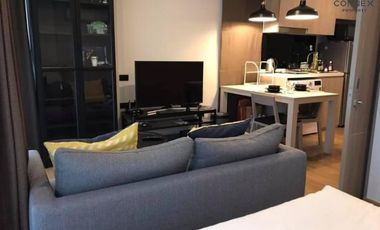 For rent 1 bed condo in Phaya Thai, Bangkok
