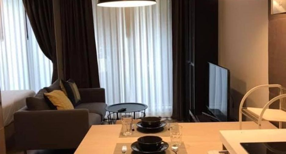 For rent 1 bed condo in Phaya Thai, Bangkok