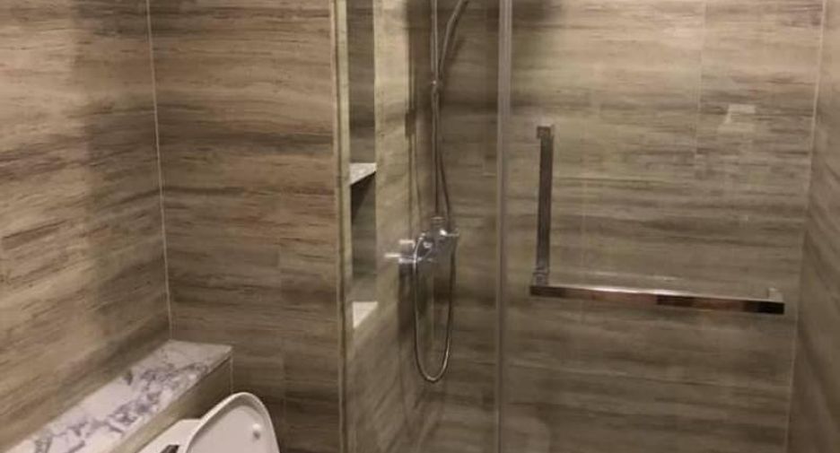 For rent 1 bed condo in Phaya Thai, Bangkok