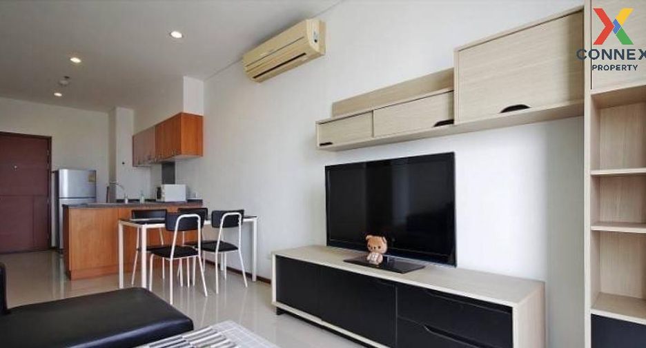 For rent 1 bed condo in Khlong San, Bangkok
