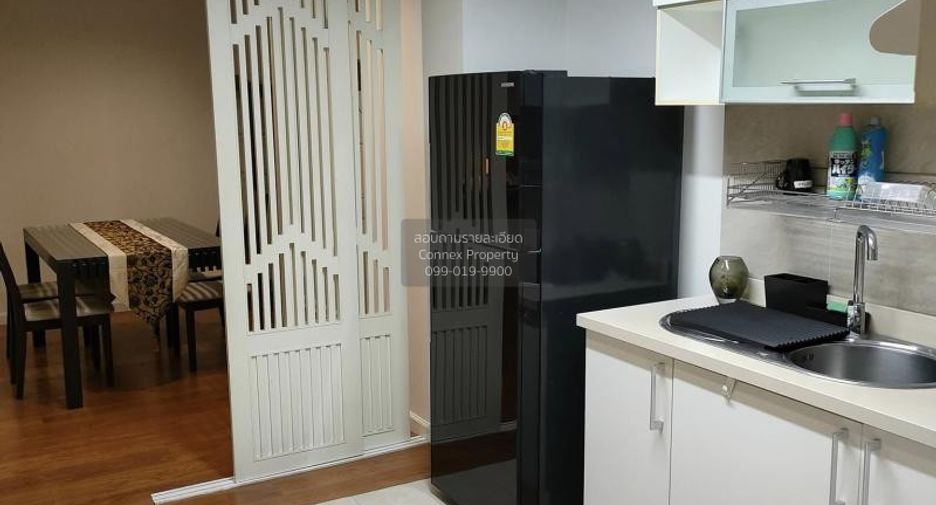For rent 2 bedrooms condo in Watthana, Bangkok
