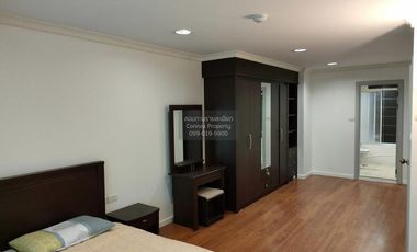 Condo en alquiler de 2 habitaciones en Watthana, Bangkok