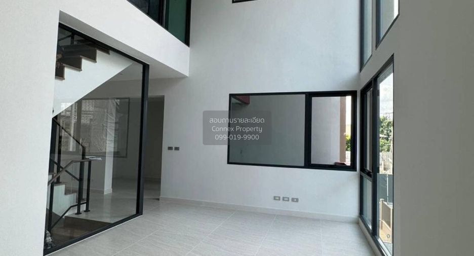For rent 2 bedrooms house in Suan Luang, Bangkok
