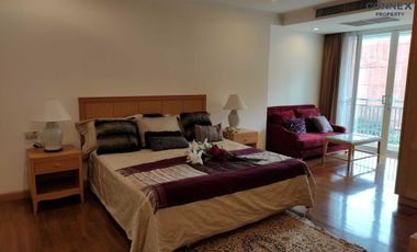 For rent 3 bed condo in Khlong Toei, Bangkok