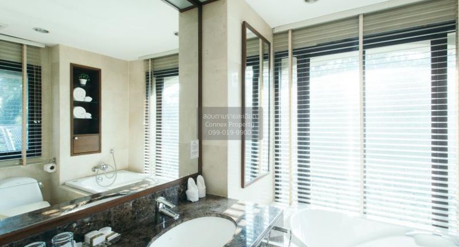 For rent 4 bedrooms apartment in Bang Na, Bangkok