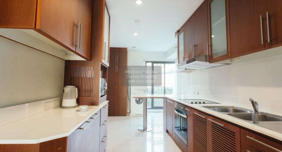 For rent 4 bedrooms apartment in Bang Na, Bangkok
