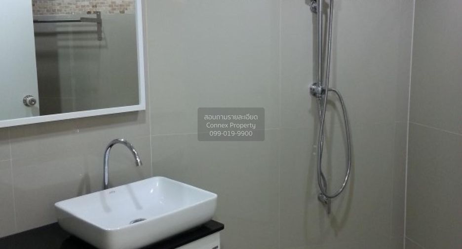 For rent 2 bedrooms condo in Si Racha, Chonburi