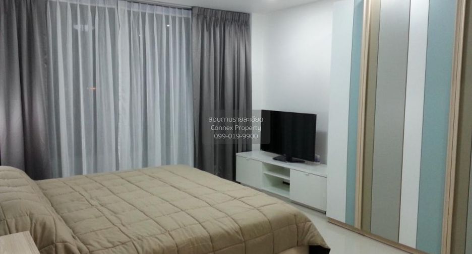 For rent 2 bedrooms condo in Si Racha, Chonburi