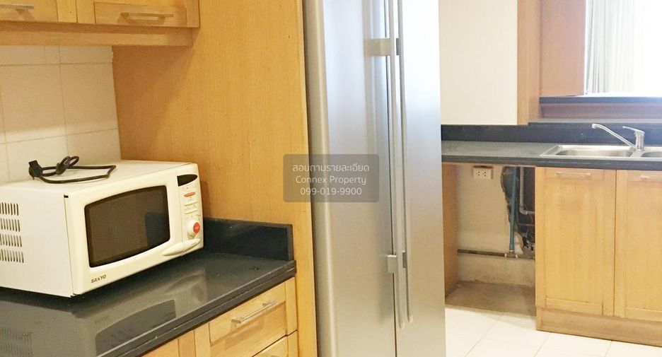Wohnung zur Miete mit 4 Zimmer in Pathum Wan, Bangkok