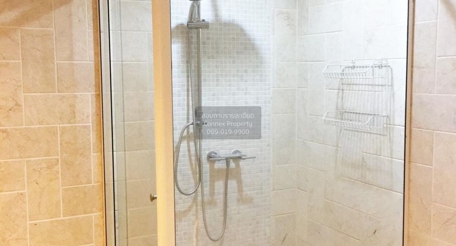 Wohnung zur Miete mit 4 Zimmer in Pathum Wan, Bangkok