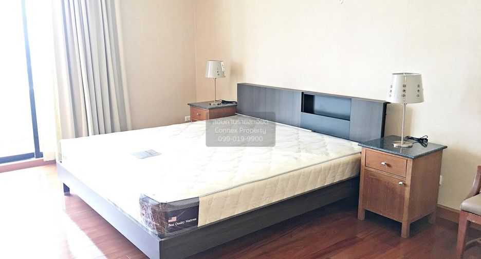 Wohnung zur Miete mit 4 Zimmer in Pathum Wan, Bangkok