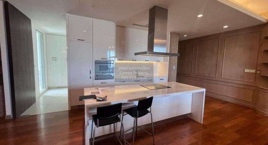 For rent 4 ベッドルーム condo in Pathum Wan, Bangkok