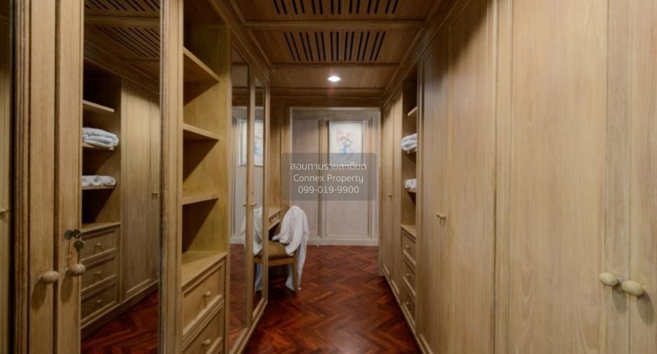 For rent 6 bedrooms apartment in Sathon, Bangkok