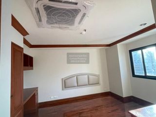 Apartamento en alquiler de 3 habitaciones en Watthana, Bangkok