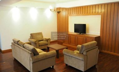 Apartment zur Miete mit 3 Zimmer in Pathum Wan, Bangkok