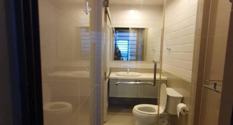 For sale 1 bed condo in Phaya Thai, Bangkok