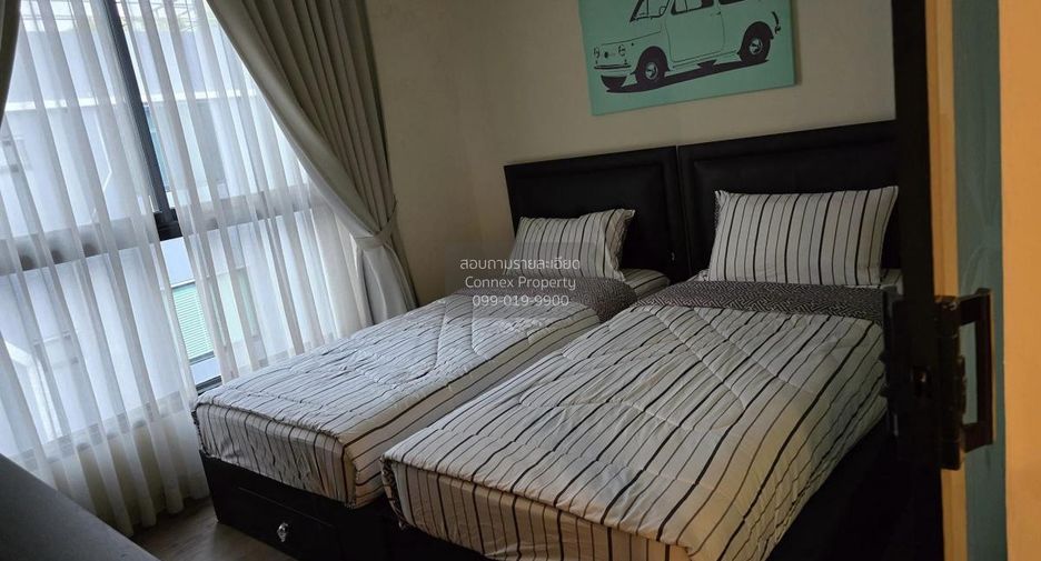 For rent 3 bedrooms condo in Khlong Toei, Bangkok