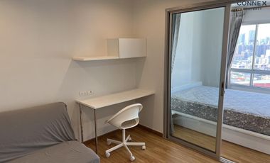 For sale 1 bed condo in Yan Nawa, Bangkok