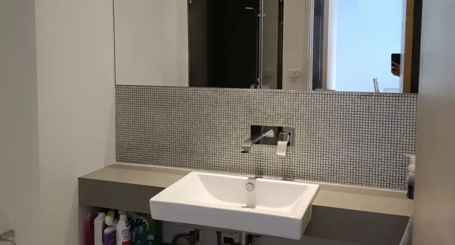 For rent and for sale 1 bed condo in Khlong Toei, Bangkok