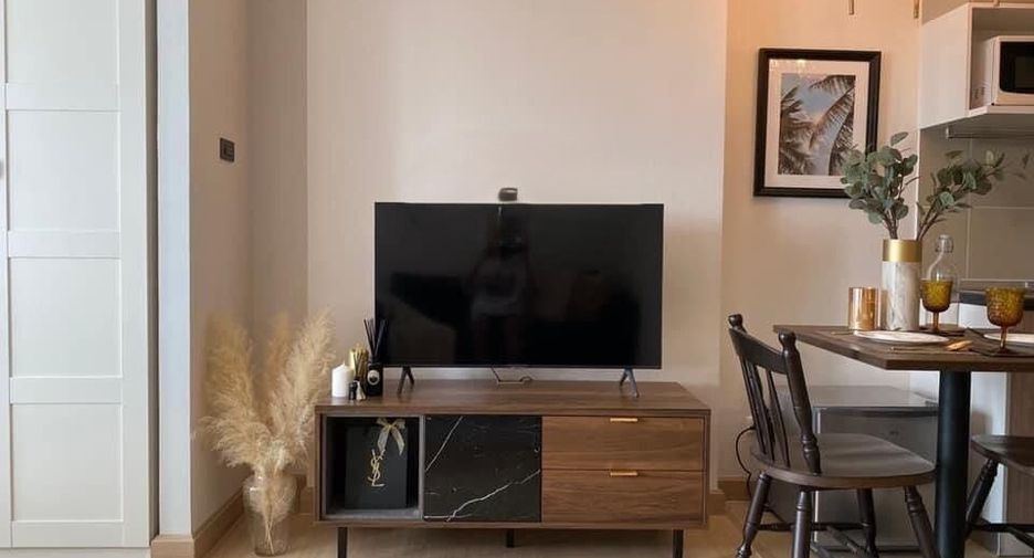 For sale 1 Beds condo in Chom Thong, Bangkok