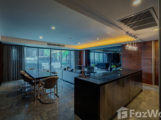 For sale 3 bed condo in Phaya Thai, Bangkok