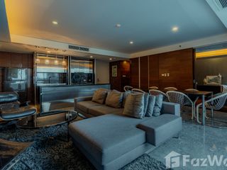 For sale 3 bed condo in Phaya Thai, Bangkok