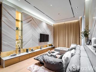 For rent 2 bed condo in Pathum Wan, Bangkok
