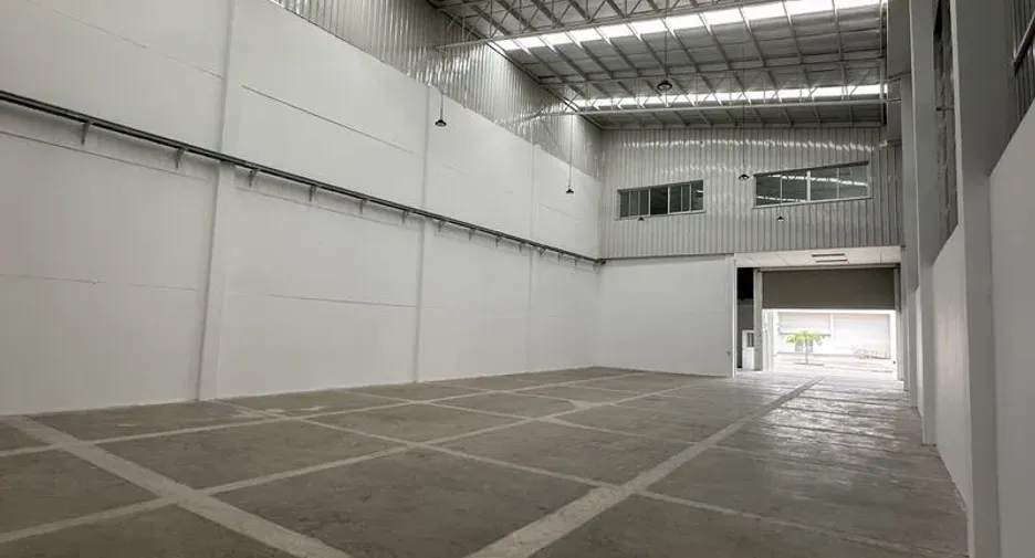 For rent warehouse in Khlong Luang, Pathum Thani