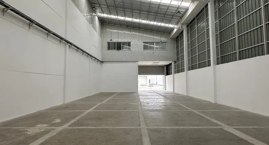 For rent warehouse in Khlong Luang, Pathum Thani