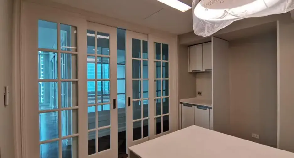 Wohnung zur Miete mit 3 Zimmer in Pathum Wan, Bangkok