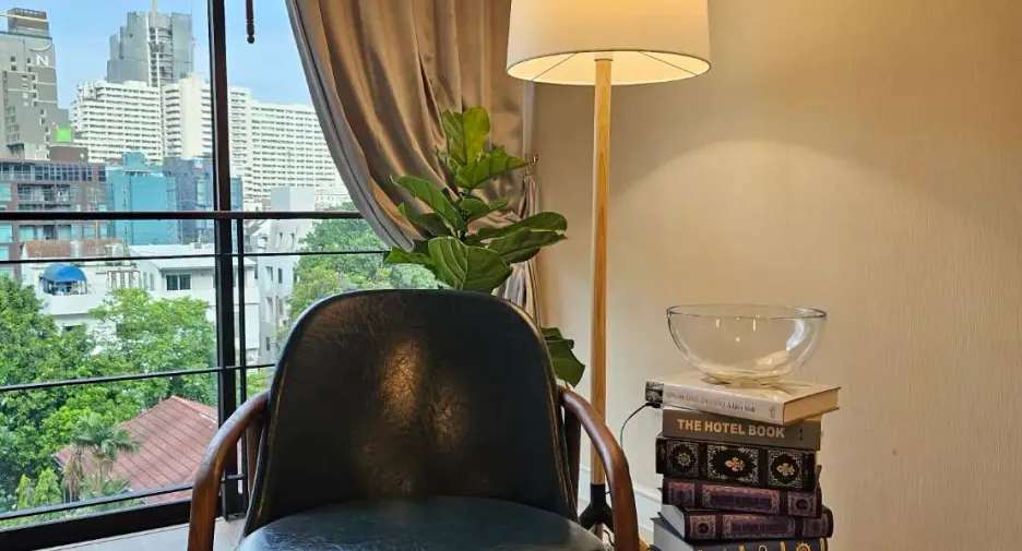 For rent 2 bedrooms condo in Pathum Wan, Bangkok