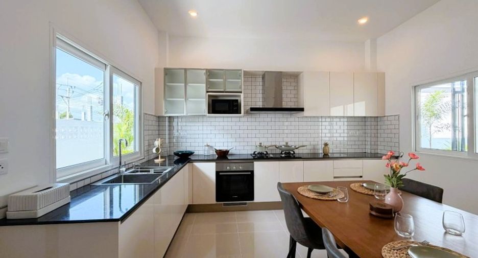 For sale 3 bedrooms house in East Pattaya, Pattaya