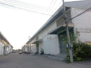 For rent warehouse in Bang Sao Thong, Samut Prakan
