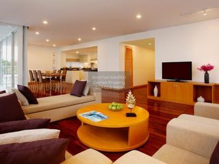 Apartamento en alquiler de 3 habitaciones en Watthana, Bangkok